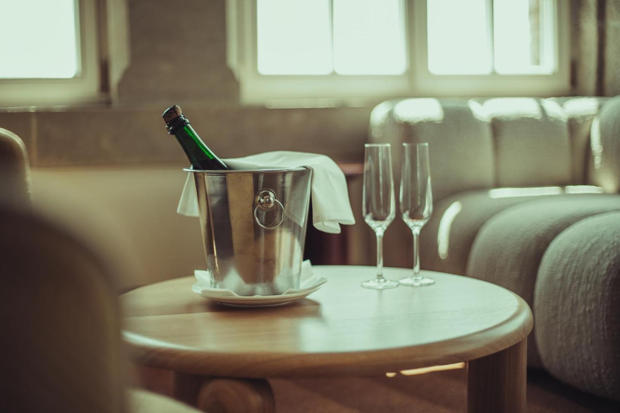 Zinar Castle Hotell Krasków Eksteriør bilde